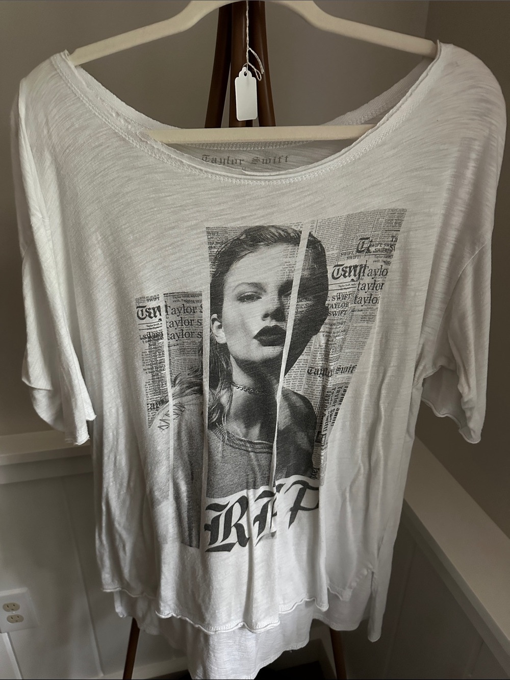 Taylor Swift Graphic T-Shirt